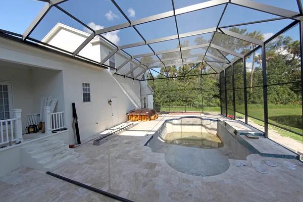 Custom Swimming Pool Construction Design Concepts That Stand Out