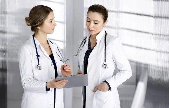 Clinical Shadowing vs Public Health Comparing Real World Experiences
